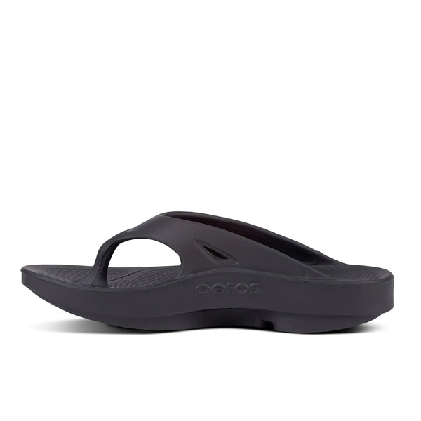 OOFOS OOriginal Sandal - Lightweight Recovery Footwear - Reduces Stress on Feet, Joints & Back - Machine Washable 7 Women/5 Men Black