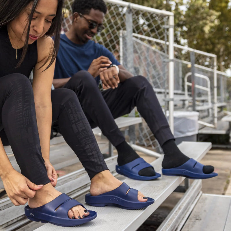 OOFOS OOahh Slide - Lightweight Recovery Footwear - Reduces Stress on Feet, Joints & Back - Machine Washable 15 Navy